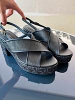 Tommy Hilfiger Sandaletten 42 NEU Bayern - Kleinwallstadt Vorschau