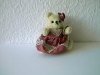 Bär Teddy HERMANN „Mädchen mit Blume im Haar“ creme 10cm ANTIK Niedersachsen - Lüneburg Vorschau