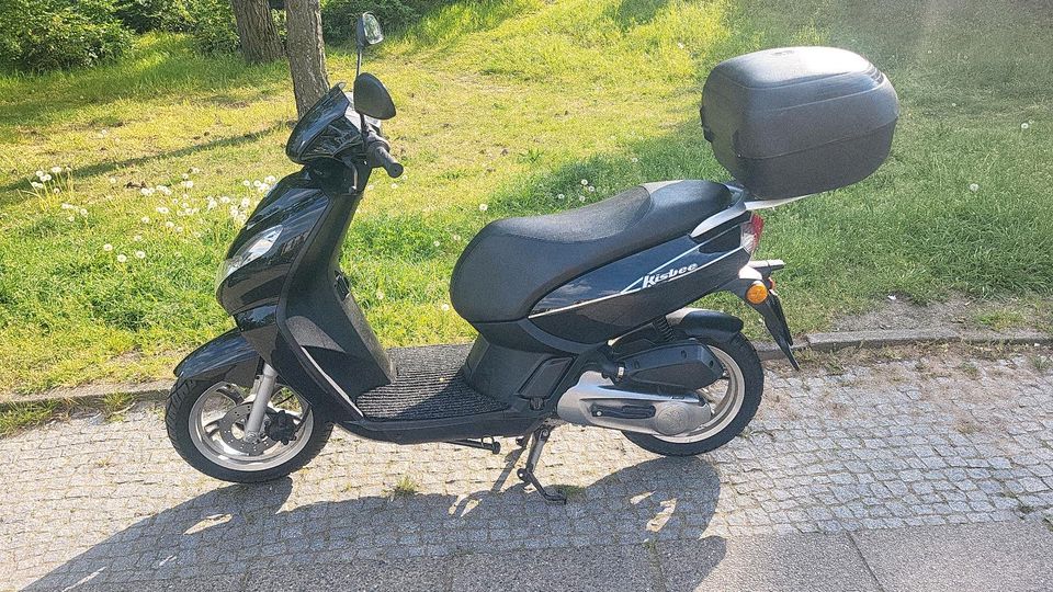 Moped peugeot in Berlin