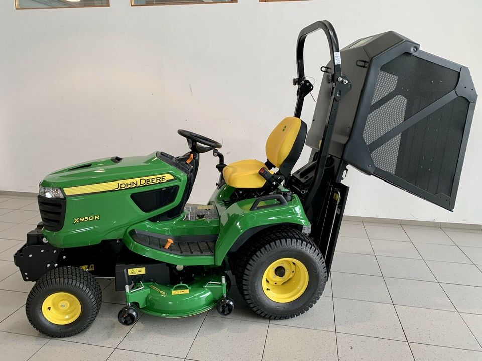 Aufsitzrasenmäher John Deere X950R Rasentraktor in Mönchengladbach