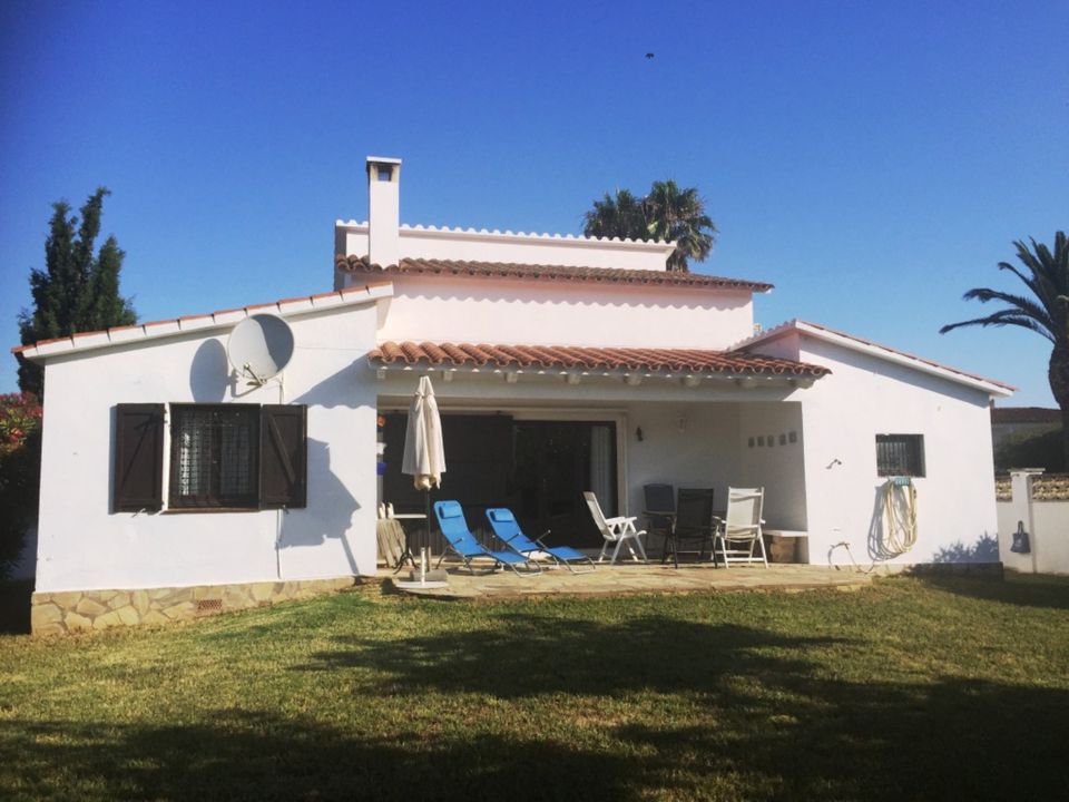 Ferienhaus, Costa Brava,La Escala,3 DSZ, Hunde, 200 m zum Strand in Saarbrücken