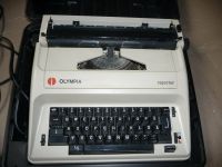 OLYMPIA reporter elektr. Schreibmaschine aus den 70 er Jahren Niedersachsen - Wedemark Vorschau