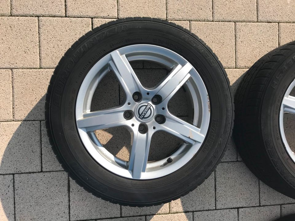 Nissan Juke Alufelgen auf Winterreifen 205/60R16 96H in Elsnigk