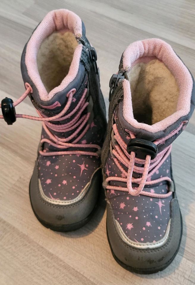 Snowboots Gr. 22 grau mit Rosa in Isenbüttel