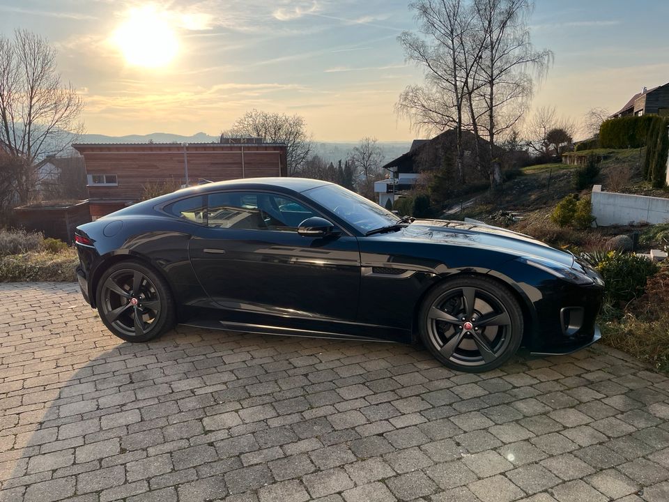 Jaguar F-Type Coupé 400 limitierte Edition, Sammlerfahrzeug in Reutlingen