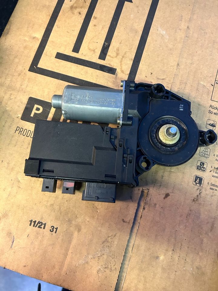 Peugeot 307 cc Fensterheber Motor Vorne Links 9651735280 in Moers