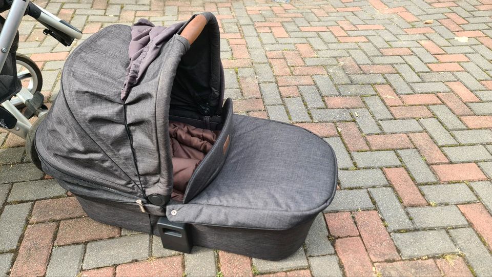 Kinderwagen von ABC Design Zoom Air in Wedderstedt