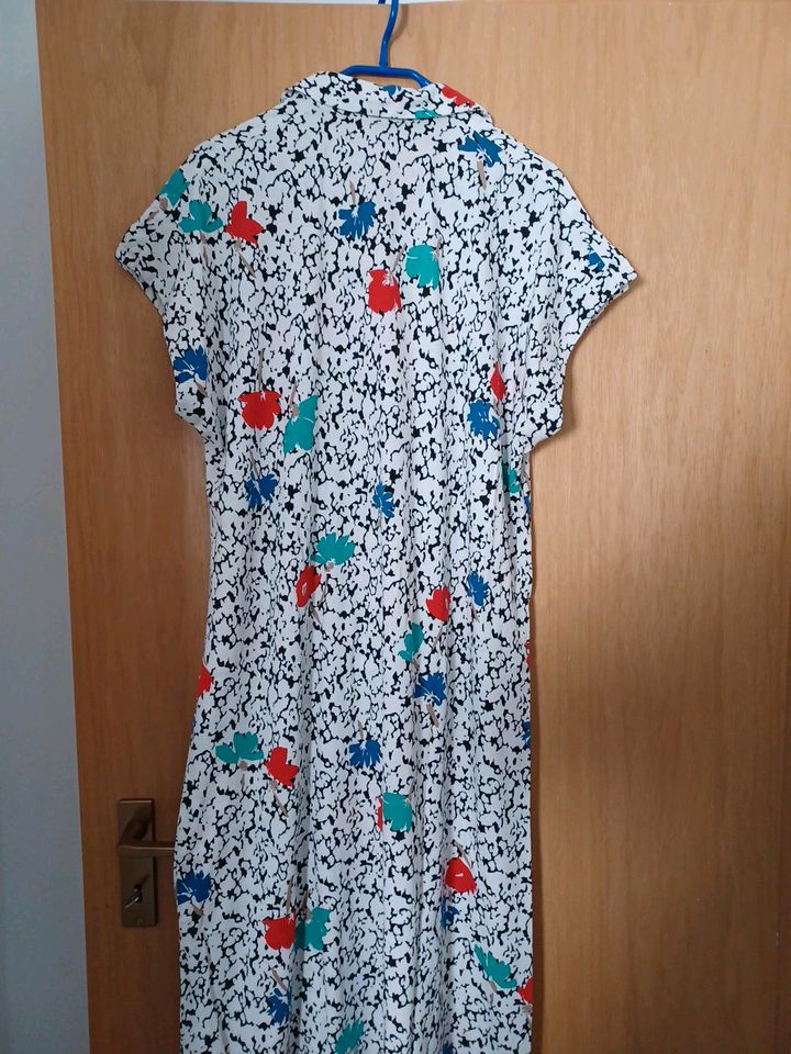 Damen Sommer Kleid 42 in Lahnau