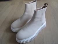 AGL Plateau-Boots Stiefeletten Ankle-Boots Leder creme NEU 39,5 Berlin - Dahlem Vorschau