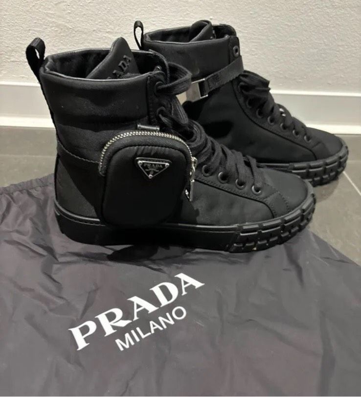 Originale Prada Wheel High Top Sneaker mit Rechnung!!! Wie NEU!!! in Kamen