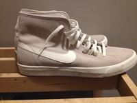 Nike Schuhe Grau Vintage Gr.41 /selten/sammler/tragbar Pankow - Weissensee Vorschau