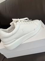 Nagelneue Bogner Sneaker (Größe 41) Nur Abholung ! Kr. München - Grünwald Vorschau