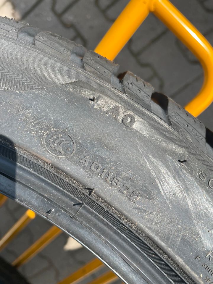 4 neue Winterreifen  Pirelli 265/40 R20 104V Sottozero 3 AO in Sömmerda