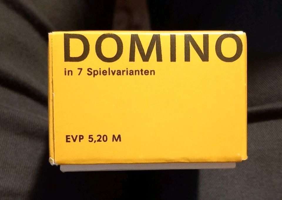 Domino, Dominospiel aus DDR-ZEITEN VEB Berlinplast in Goldberg