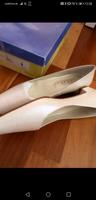 Neue Brautschuhe Lesley Indira Größe  41+42 offwhite Hessen - Fränkisch-Crumbach Vorschau