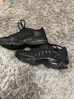 Nike Air max Plus  schwarz 40 Neu Nordrhein-Westfalen - Mülheim (Ruhr) Vorschau