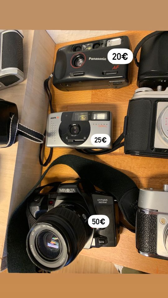 Diverse analog Retro Kameras verschiedene Marken in Lüneburg