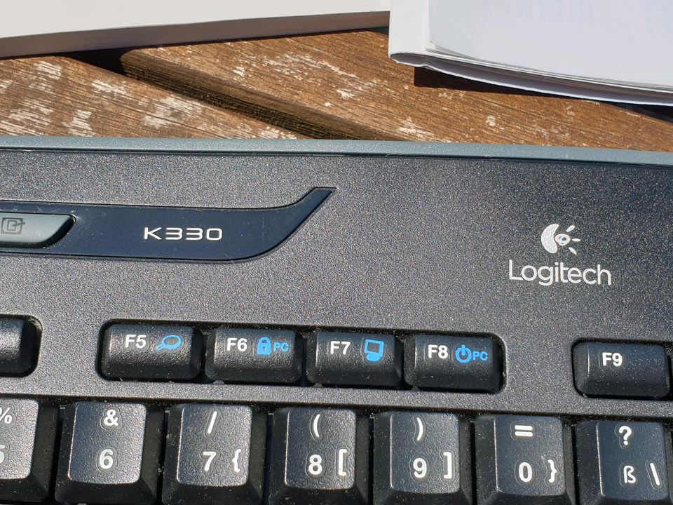 Kabellose Tastatur und Maus von Logitech gebraucht in Hamburg