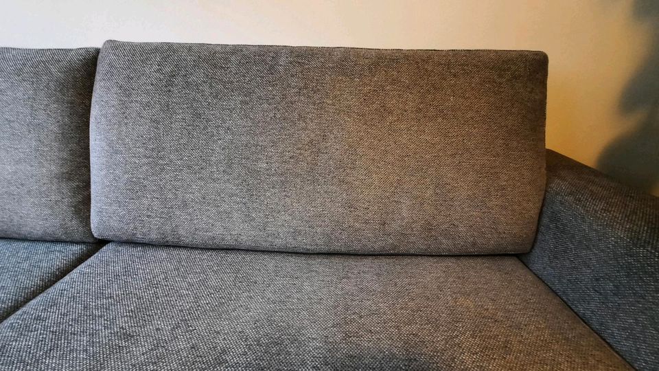 Sofa mit 2 Hockern in Mannheim