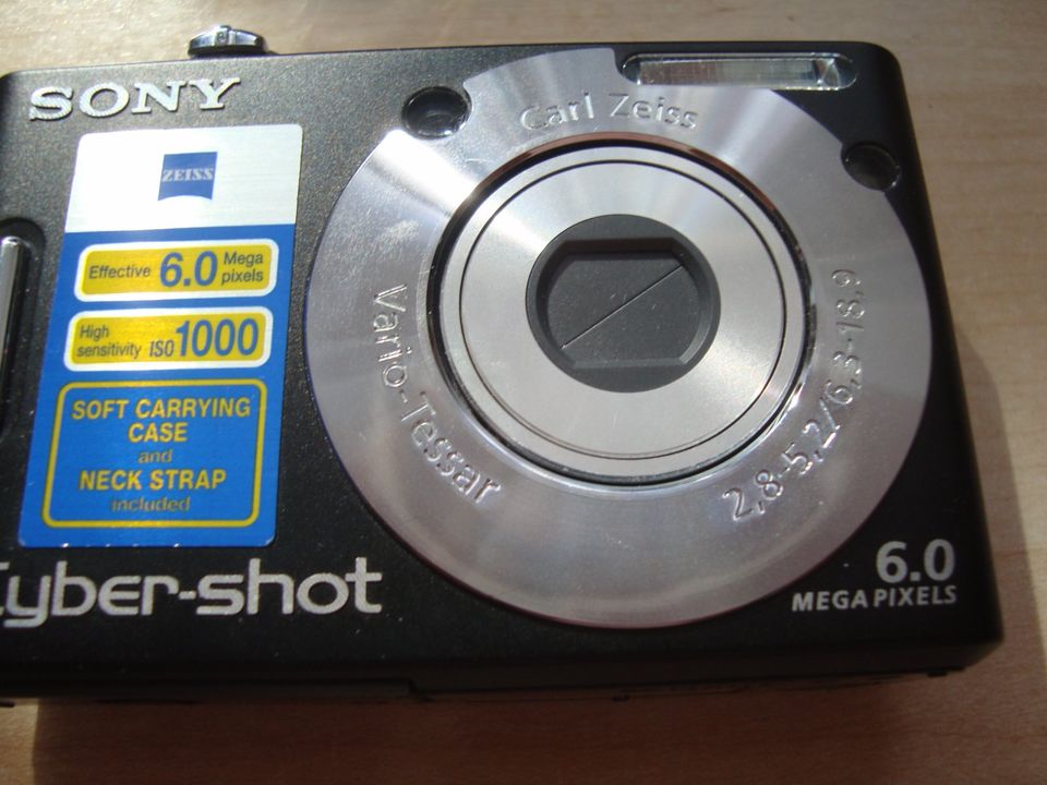 Sony Digitalkamera DSC-W40   Mega Pixels 6,2 in Julbach