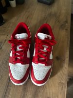 Nike dunks rot US10 - 44 Bayern - Moosburg a.d. Isar Vorschau