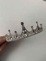 Silber Krone Diadem mit Kristallen Fasching Karneval Kostüm Rheinland-Pfalz - Kaiserslautern Vorschau