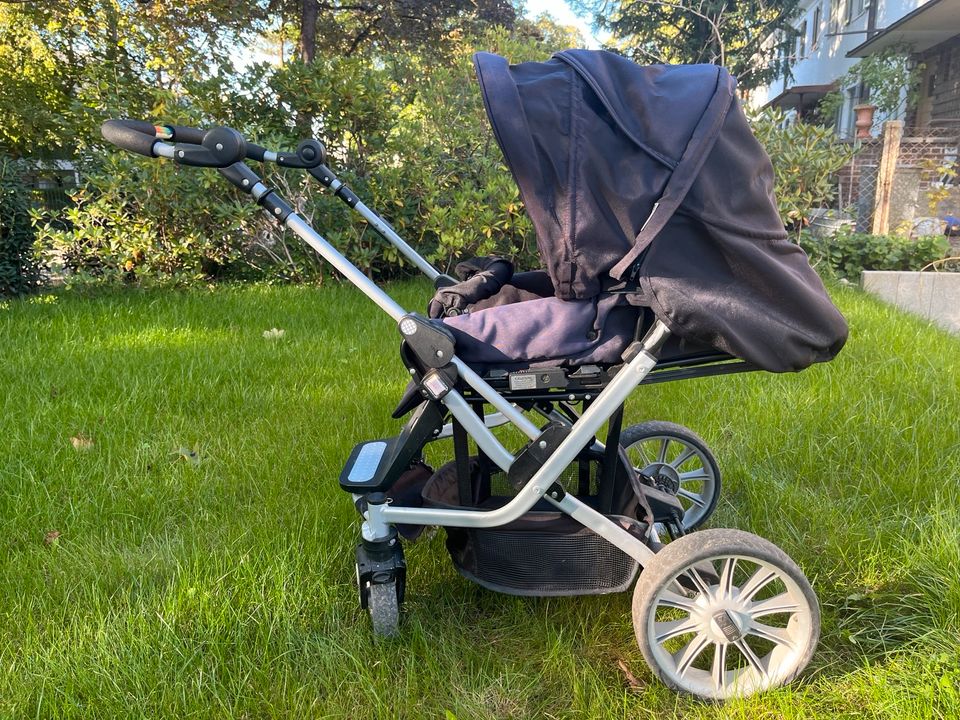 Teutonia Kinderwagen / Babywanne & Sportsitz / schwarz in München