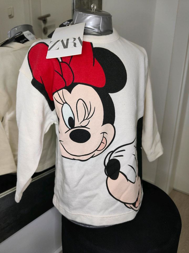 Zara Disney Mickey Minnie Mouse Sweatshirt Pullover Größe 80 Neu in Wiesbaden