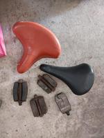 Fahrradsattel,Pedale,Set,Konvolut DDR Sachsen-Anhalt - Bad Schmiedeberg Vorschau