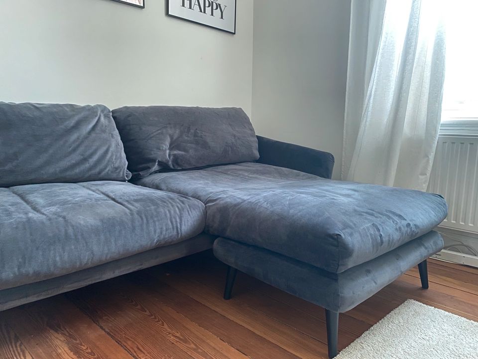 Sofa zu verkaufen bis Ende Mai 250€!!! in Lübeck