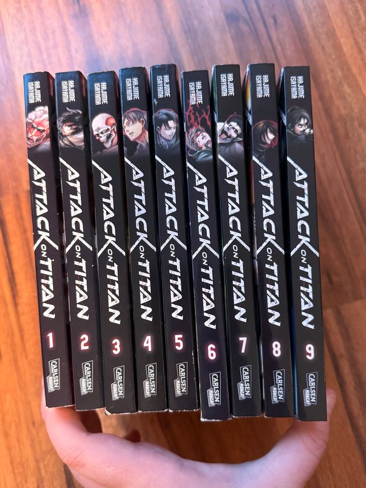 Attack on Titan Manga Band 1 - 9 in Wesseling