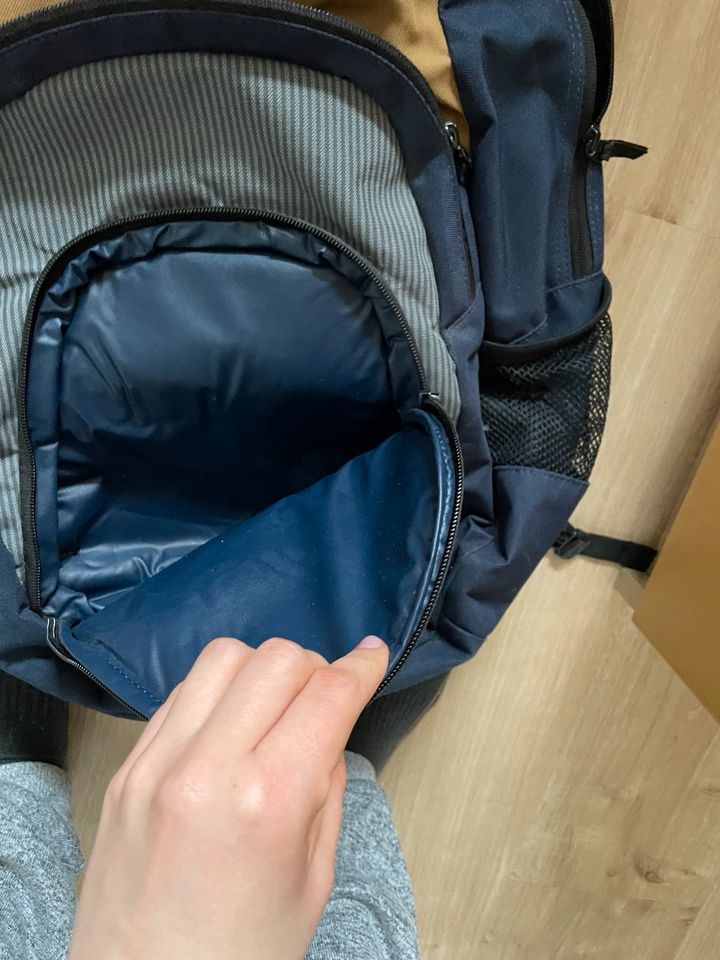 Dakine Rucksack blau/braun in Reutlingen