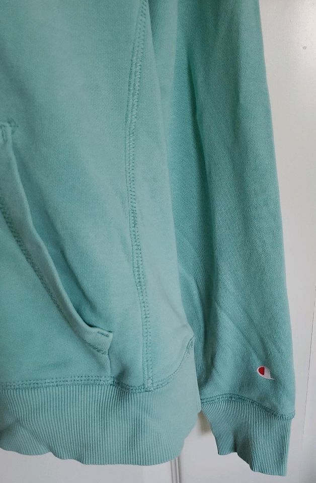 °☆Champion Pullover Gr.S☆• in Wittenberge