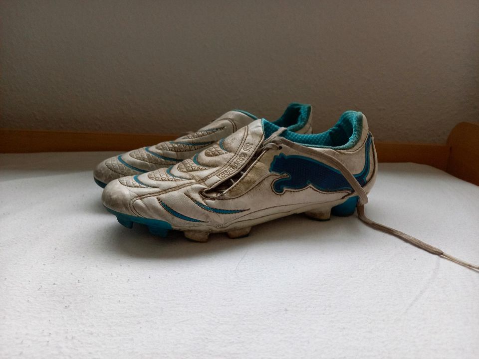 Frauen Fußballschuhe in Dessau-Roßlau