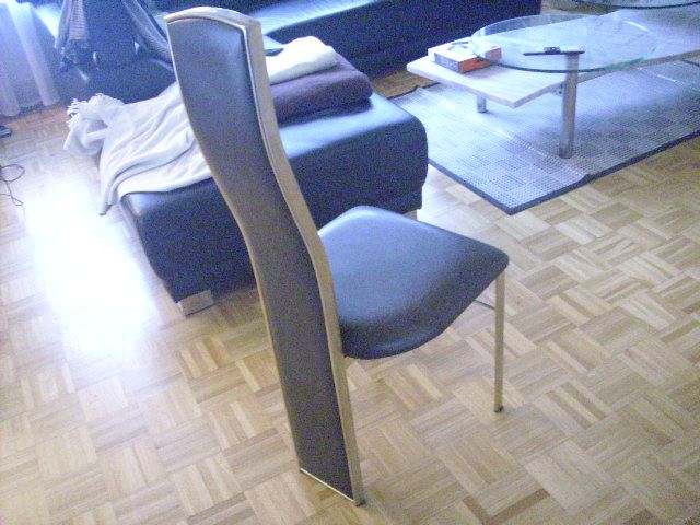 Vintage Esstisch mit 4 Stühle ca 35 Jahre alt bei Mobilia gekauft in Oberasbach