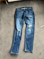 Hollister Jeans W 32 L 34 DAD JEAN kaum getragen blau Kreis Pinneberg - Klein Offenseth-Sparrieshoop Vorschau