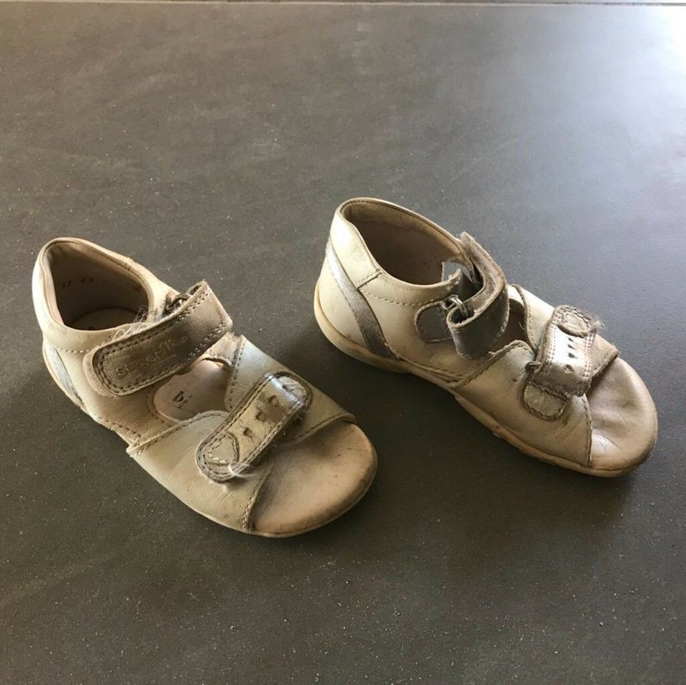 Kinder Sandalen, Balerinas von Geox Superfit Sketchers 24-28 in Gundersheim