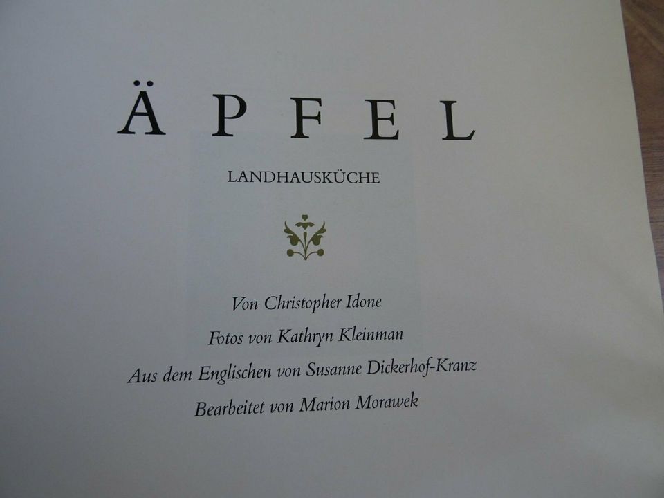 Apfel und  Ananas und Exoten aus aller Welt in Bielefeld