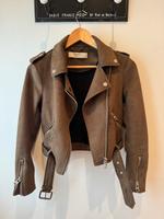 Kurze Jacke in Wildleder Optik Hamburg-Mitte - Hamburg Neustadt Vorschau