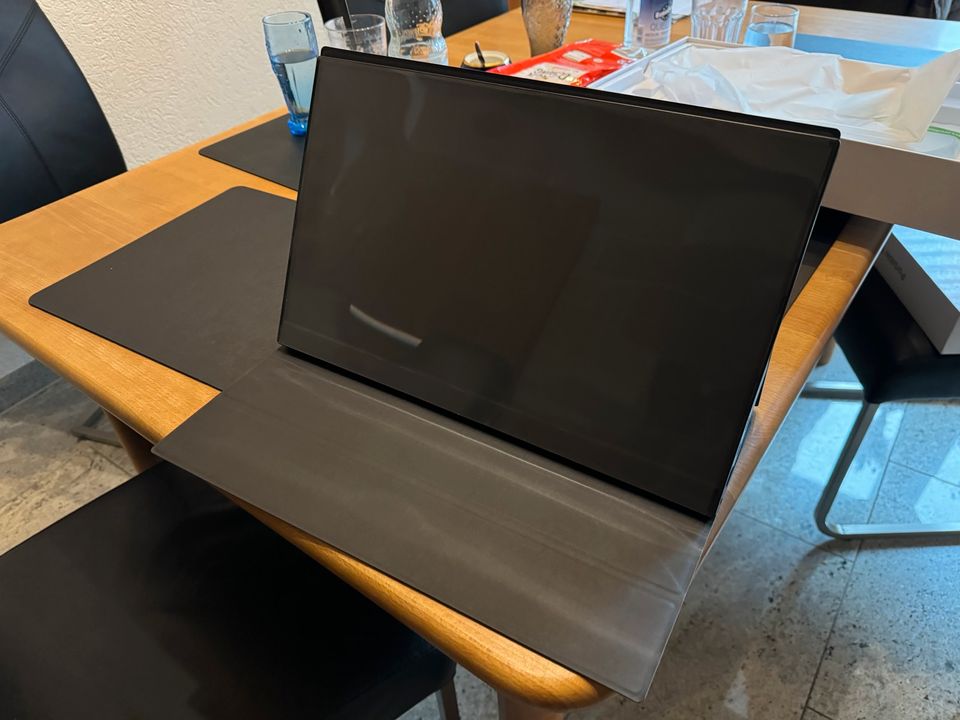Coolhood tragbarer Monitor 17,3 Zoll FHD in Eppingen