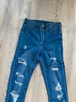 H&M Jeans S/36 blau ripped Löcher skinny fit Niedersachsen - Hanstedt Vorschau
