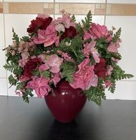 Vase mit künstlichen Blumen Niedersachsen - Messingen Vorschau