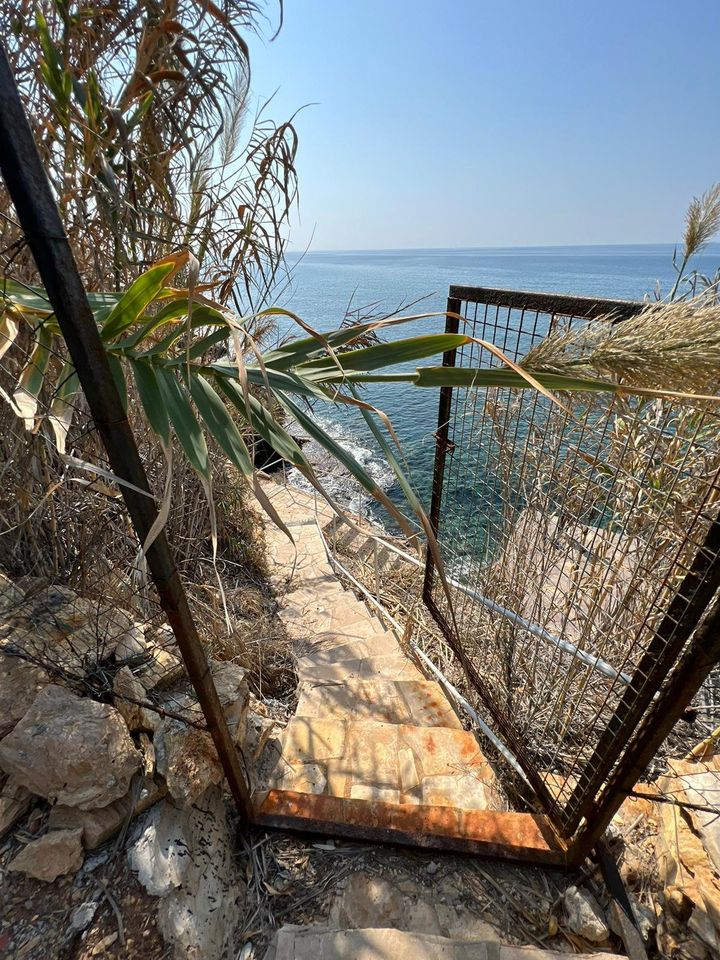 **Unmittelbare Strandlage:** Öffnen Sie Ihre Türen zum goldenen Sandstrand und lassen Sie das Meeresrauschen Ihr ständiger Begleiter sein. Türkei  Alanya in München