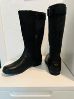UGG Australia Stiefel, Größe 40, schwarz Nordrhein-Westfalen - Solingen Vorschau