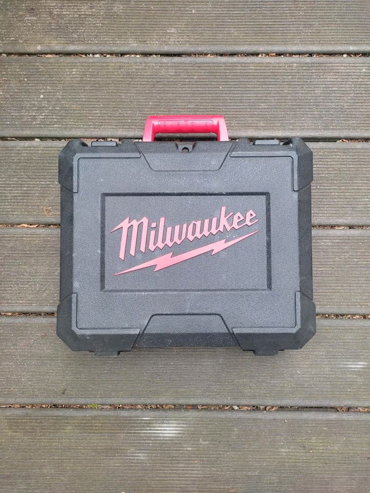 Milwaukee Koffer HD Box Schrauber M18 in Senden