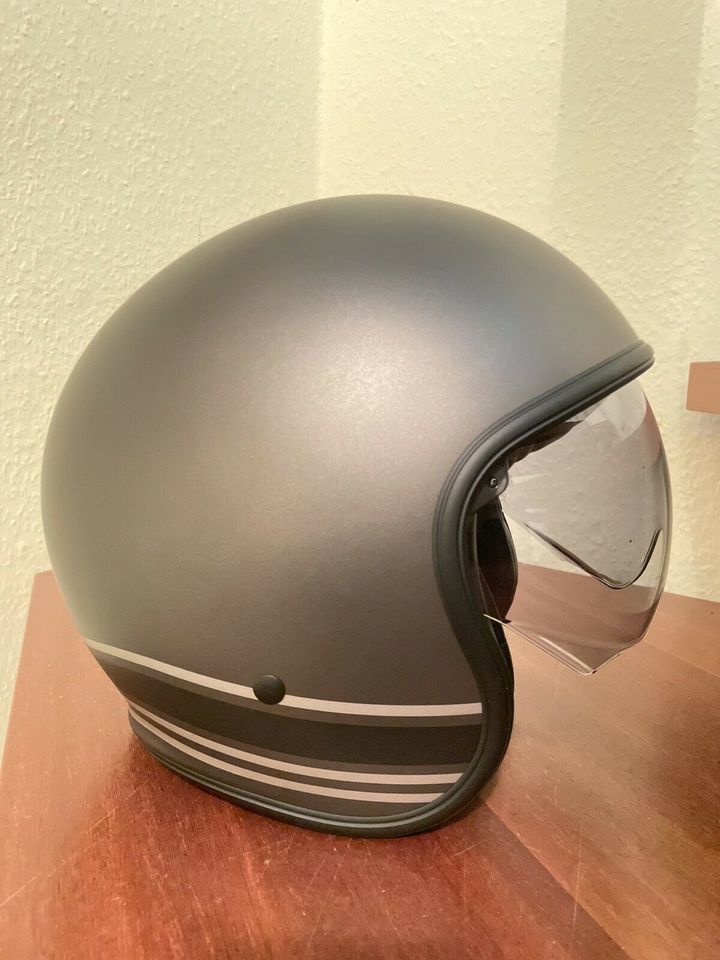 Hjc Motorradhelm in Liederbach