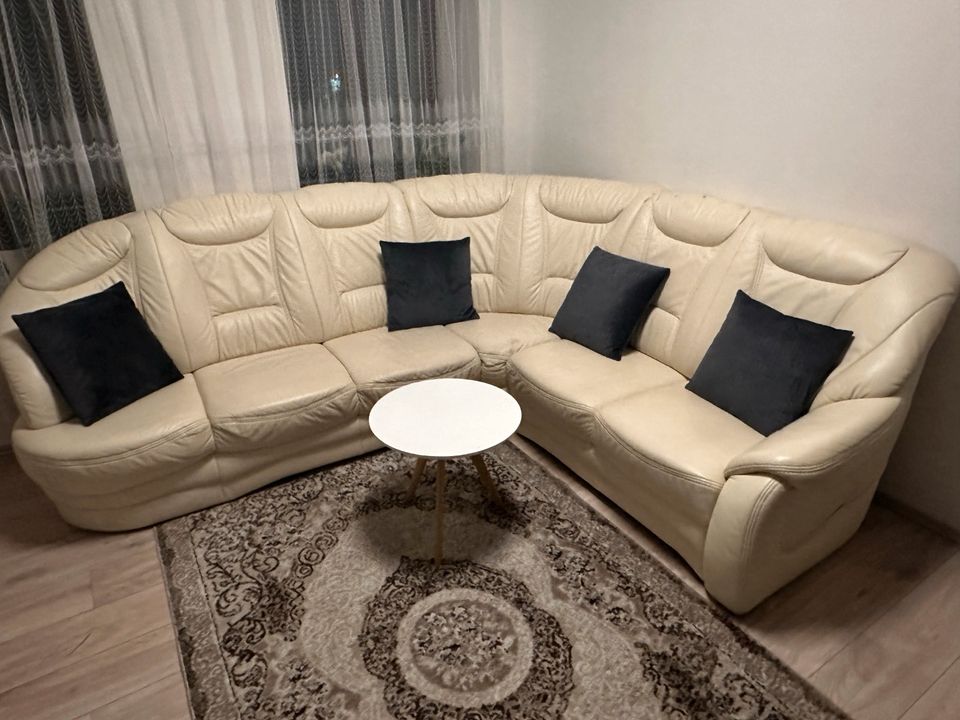 Sofa zu verkaufen in Leipzig