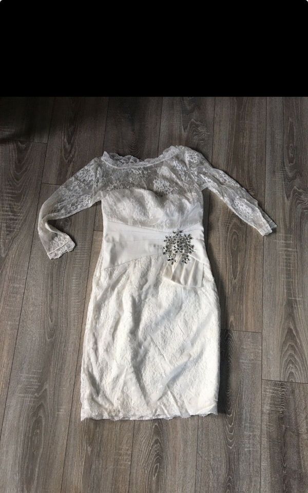 Abendkleid Hochzeitskleid weiss Apart XS 34 in Garbsen