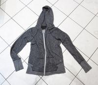 Leichter grauer Hoodie Kapuze Pullover Damen M 38 Sommer Gothic Berlin - Charlottenburg Vorschau