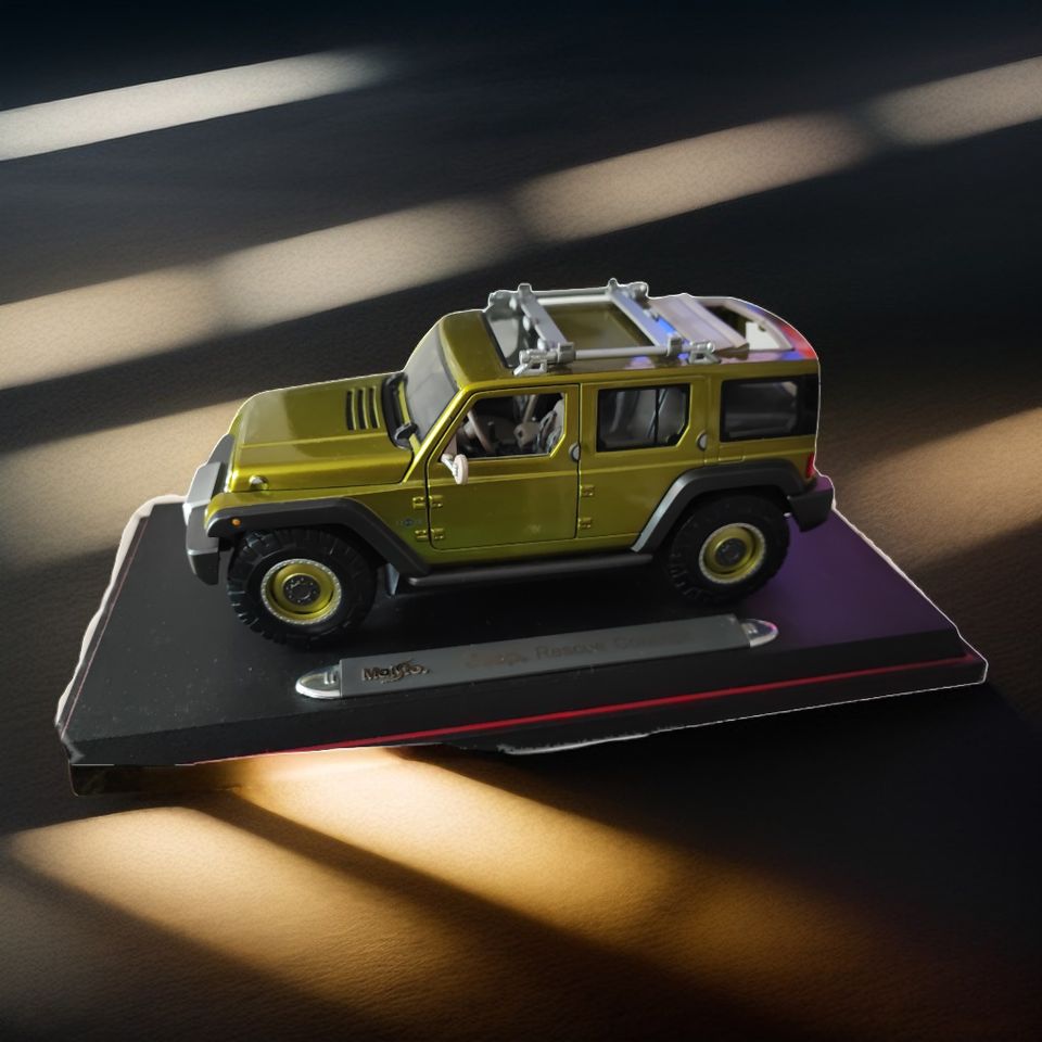 Maisto Modellauto - Jeep Rescue Concept - metallicgrün in Günthersdorf